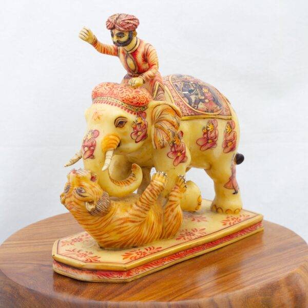 Hand Painted Shikar Scene Elephant