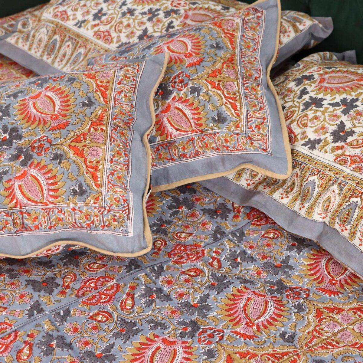 quilts cotton grey and yellow