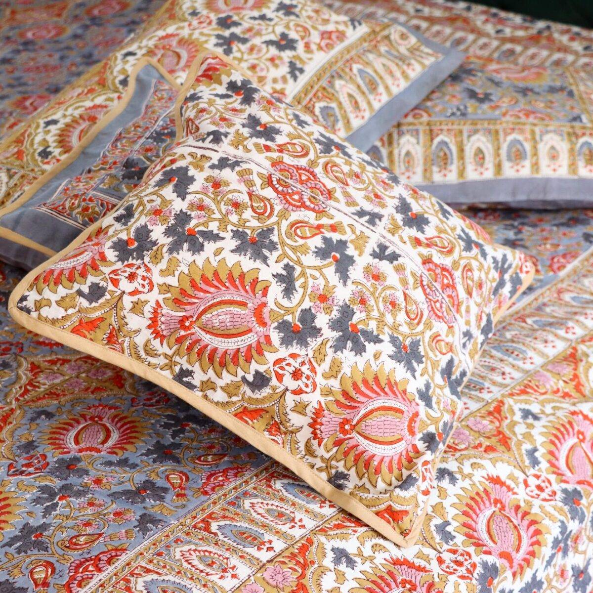 quilts cotton grey and yellow 3