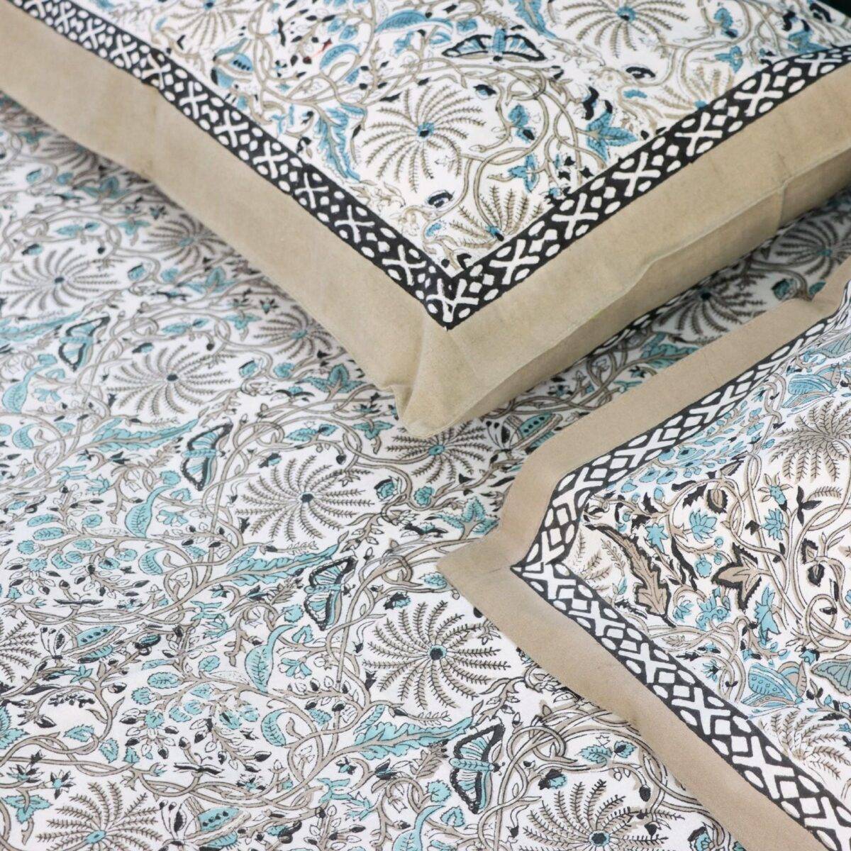 quilts cotton white and blue
