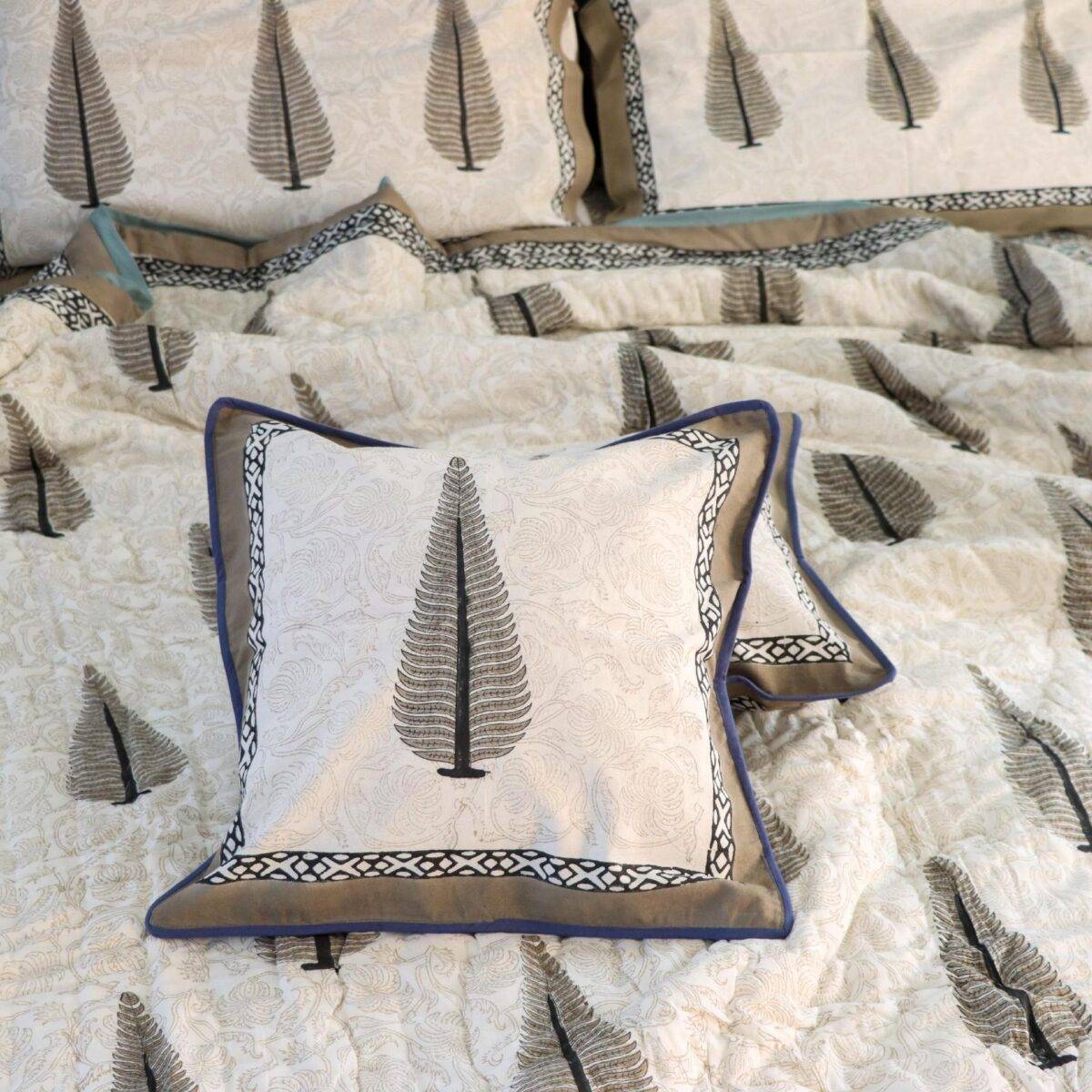 quilts cotton white and blue 4