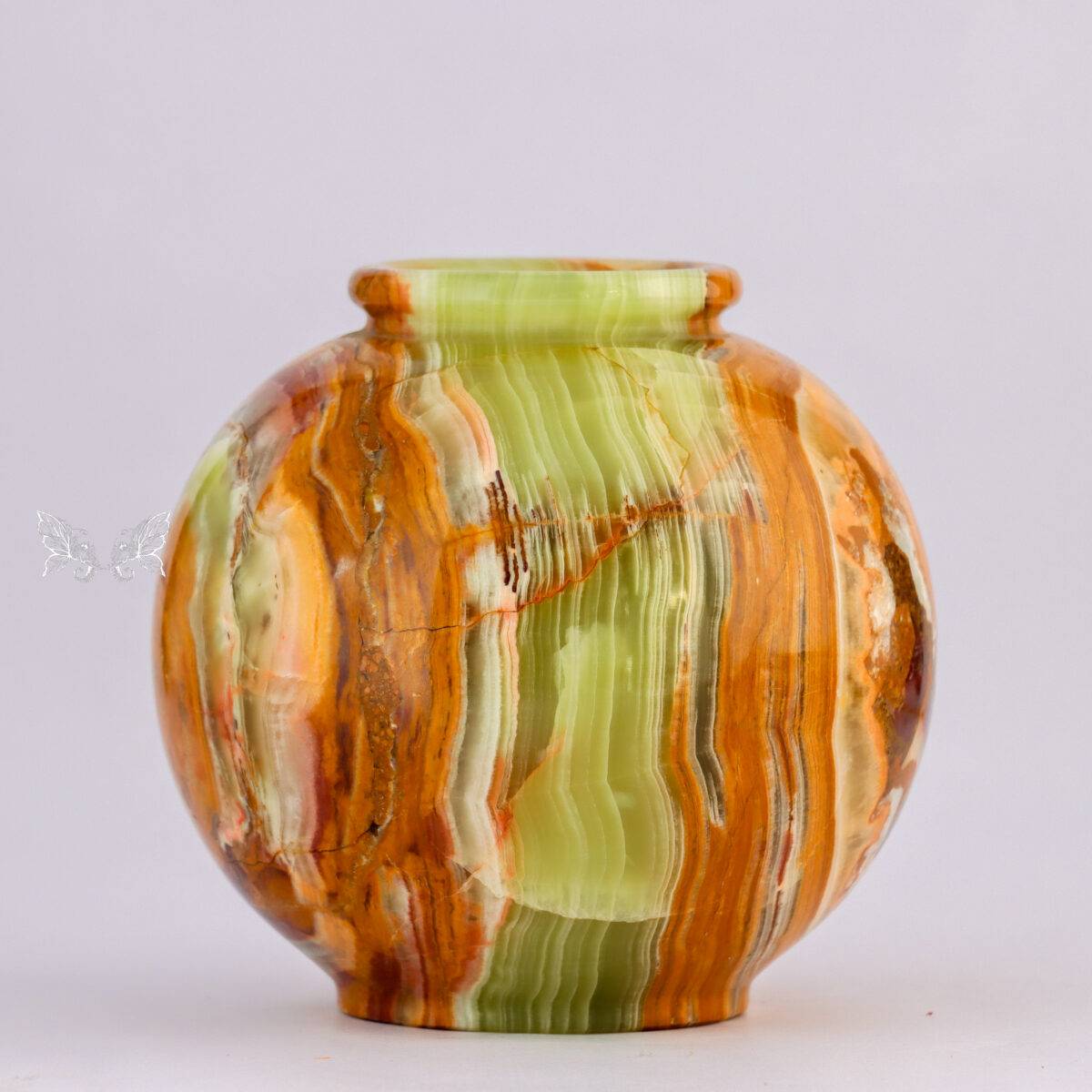 ONYX VASE