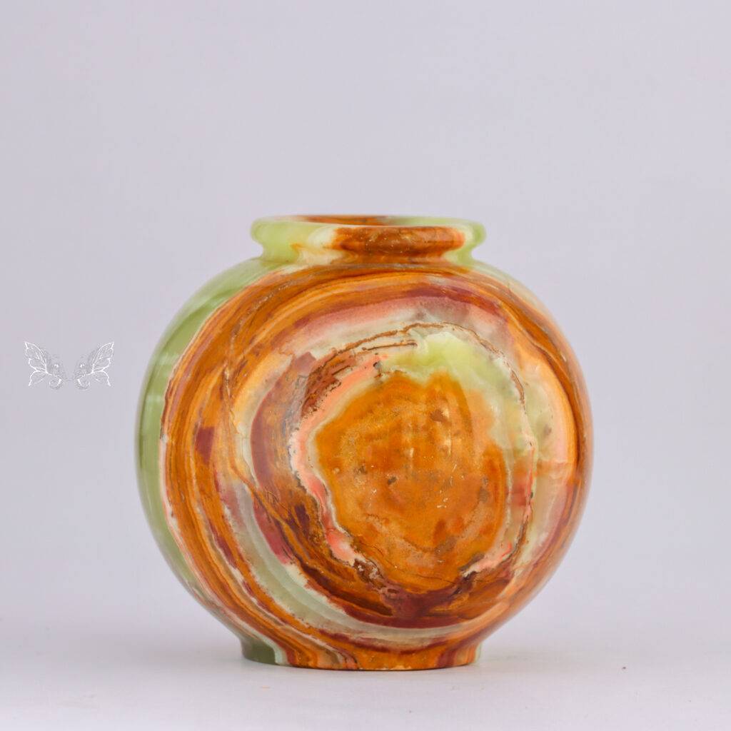 ONYX VASE