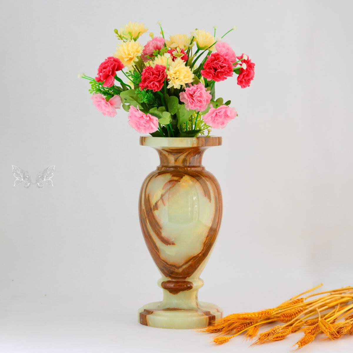 onyx vase