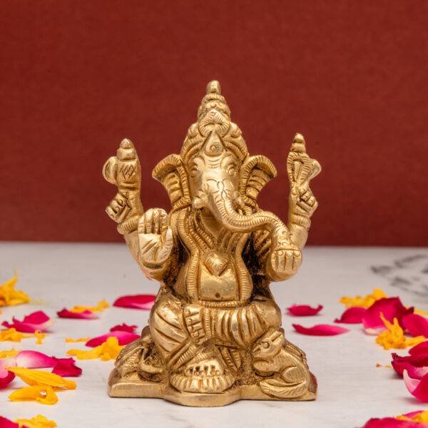 Superfine Brass Ganapati Bappa Idol - Vighnaharta - 3'2" Inch