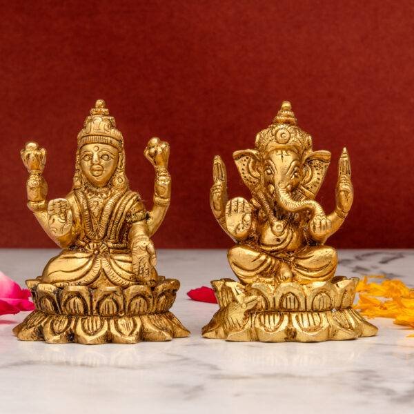 Brass Superfine Ganesh Laxmi Idol on Lotus - 2.75 Inch