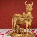 Brass Superfine Kamdhenu cow - the Divine Cow, with Her Calf - 7 Inch