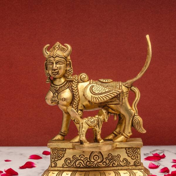 brass Kamdenu Cow