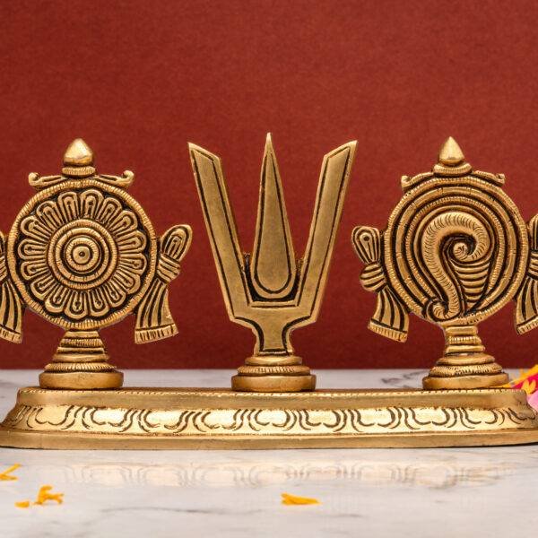 Shankh Chakra Namaha