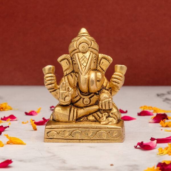 Superfine Dabroo Seth Brass Ganesha Idol - 3 Inch