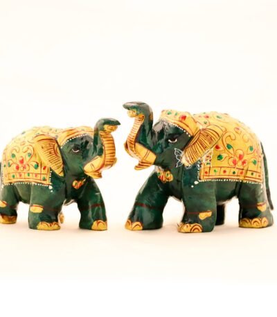 JADE ELEPHANT STATUE