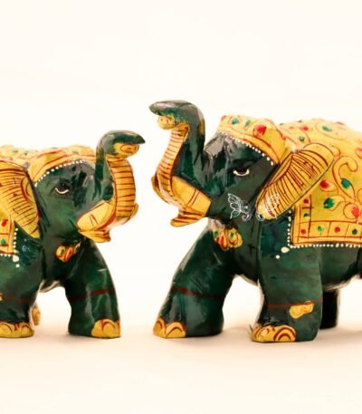 JADE ELEPHANT STATUE