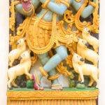 Hand-Carved Wooden Lord Krishna Idol (43 Inches) – Venugopala with Sacred Cows - Image 4