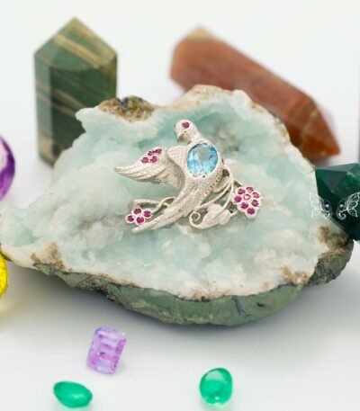 Brooch