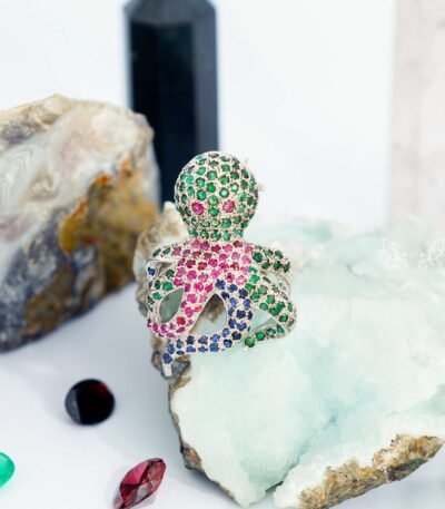 Brooch