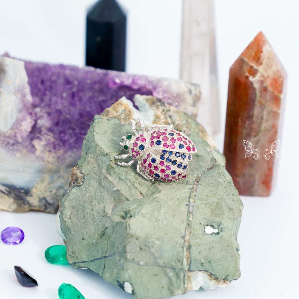 Brooch