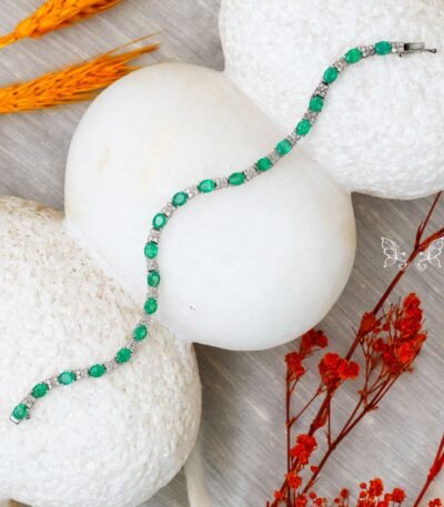 Emerald with diamond Bracelet