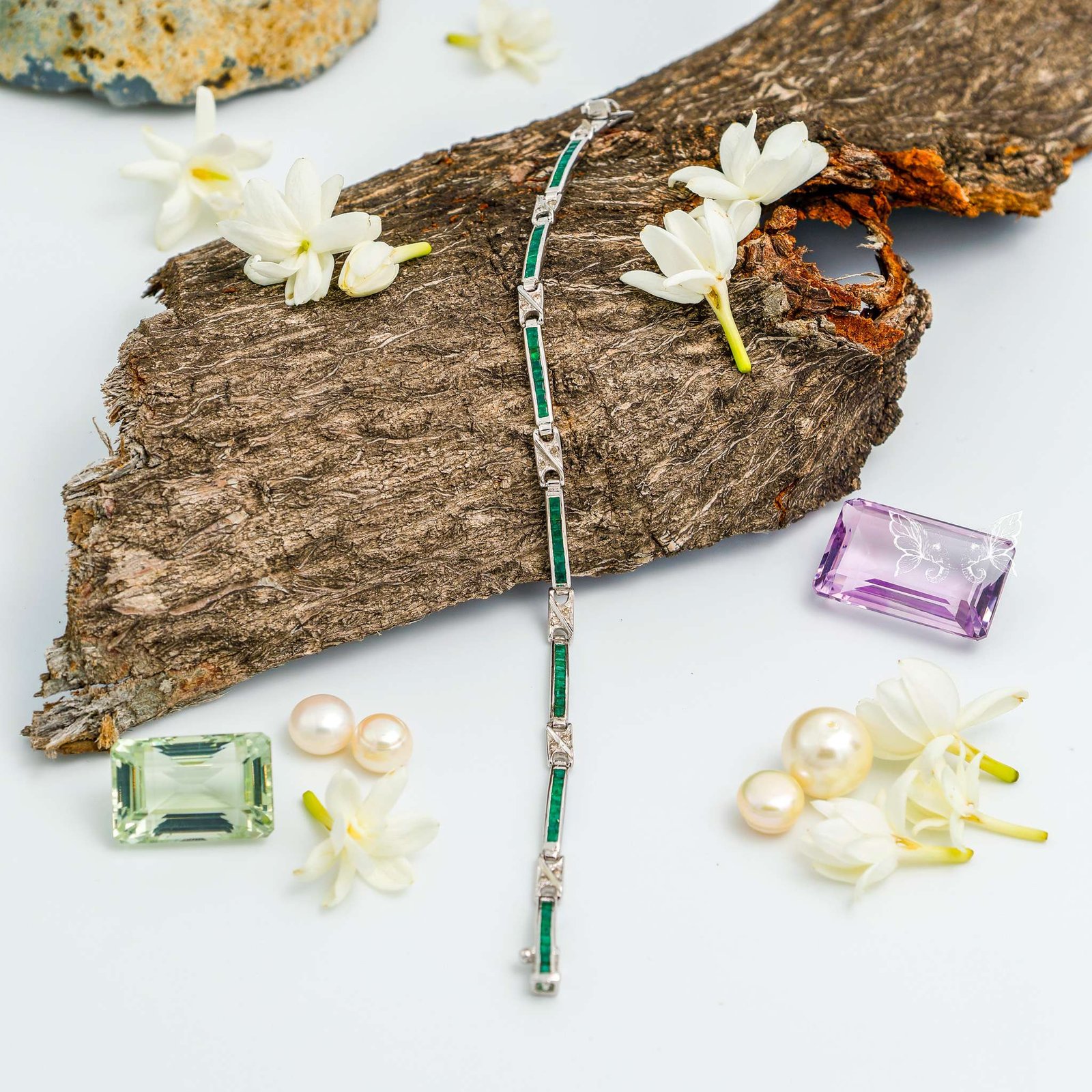 _82A2052 Emerald Gemstone Bracelet