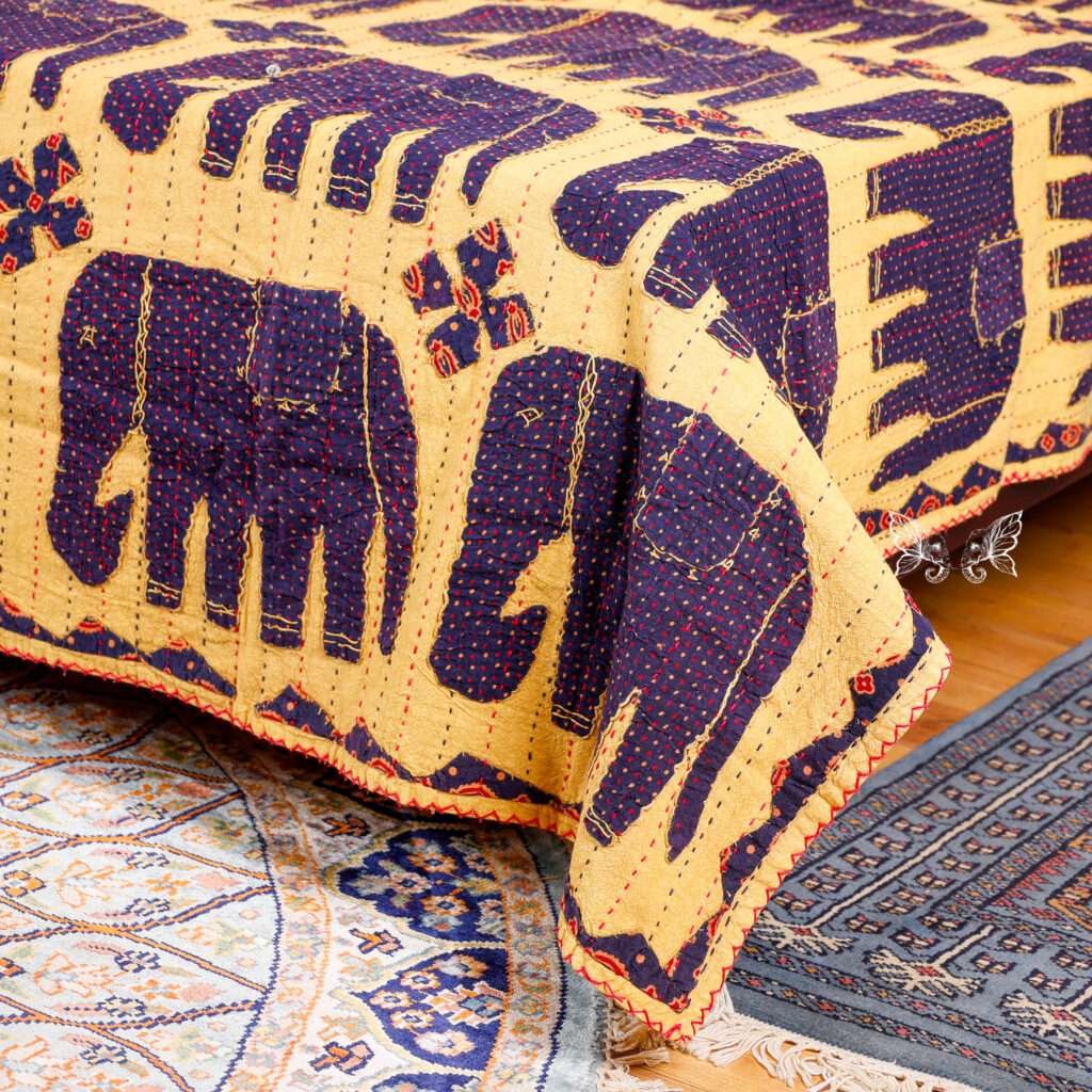 Applique Work Bed Cover