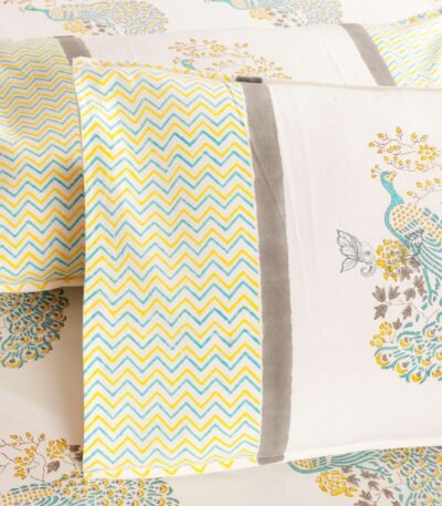 Double Bedsheet with Pillow